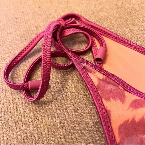 Zimmermann Teddy Frill Pink Leopard Bikini Bottom NWT Size 4/6 - Picture 10 of 13